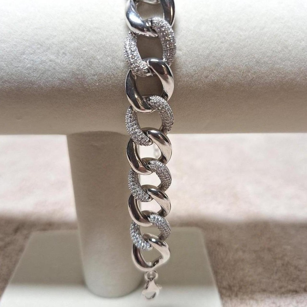 Curb link bracelet clear crystals 7 inches